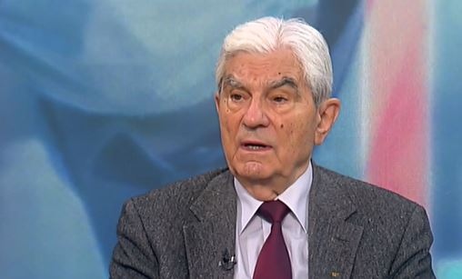 COVID 19 мутира и борбата с него ще продължи да е